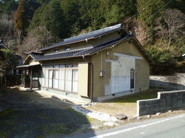 宍粟市山崎町田井 中古一戸建外観写真