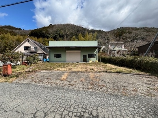 高下倉庫|(宍粟市山崎町高下)の中古一戸建外観写真